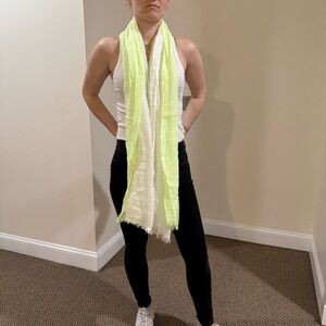 Lululemon Warrior Lime Green & White Scarf